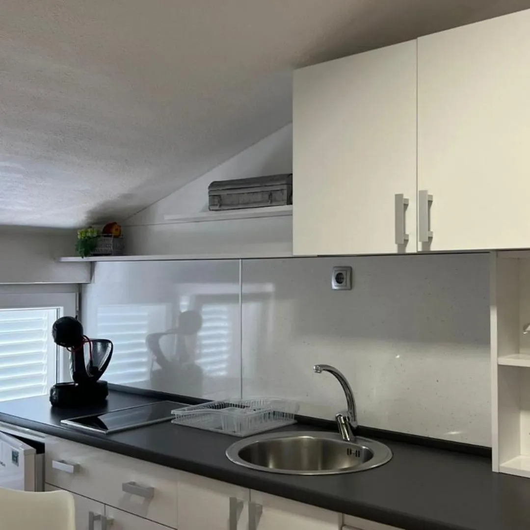 Apartment Apartman Violet Trogir